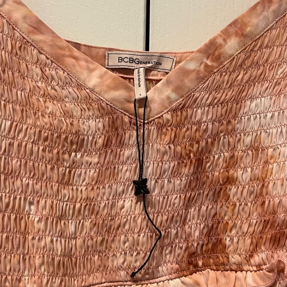 BCBG Short Summer Ruffle Tie Dress in Size L - Picture 4 of 8